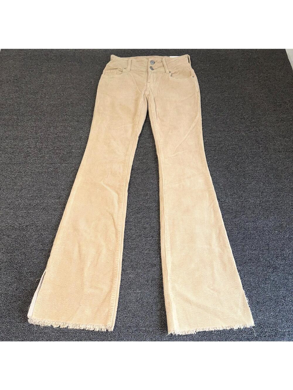 Pacsun Boot Cut Corduroy Pants Women’s 24 Tan Low Rise Stretch Pockets Raw Hem